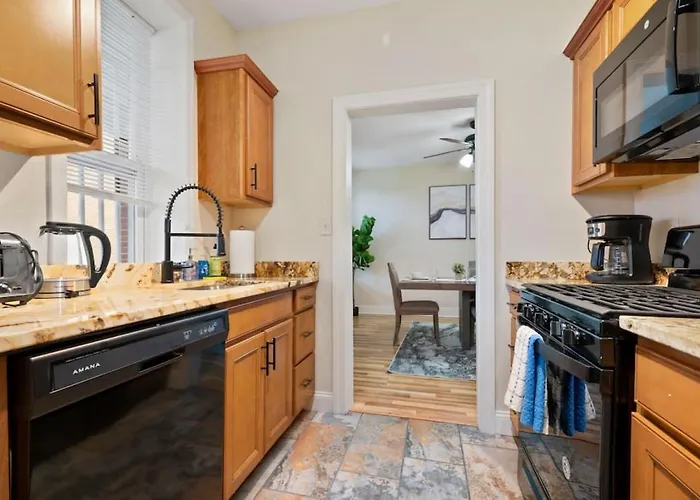 3 Story With 11 Beds, Super Close To Pitt And Cmu * Pittsburgh