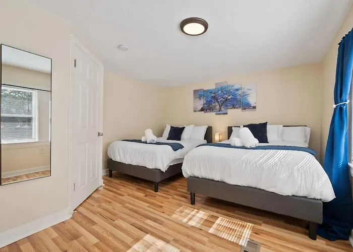 3 Story With 11 Beds, Super Close To Pitt And Cmu Holiday home *
